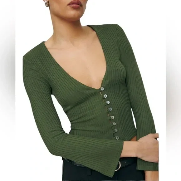 Reformation Gellar Ribbed Button V-Neck - Picture 1 of 3